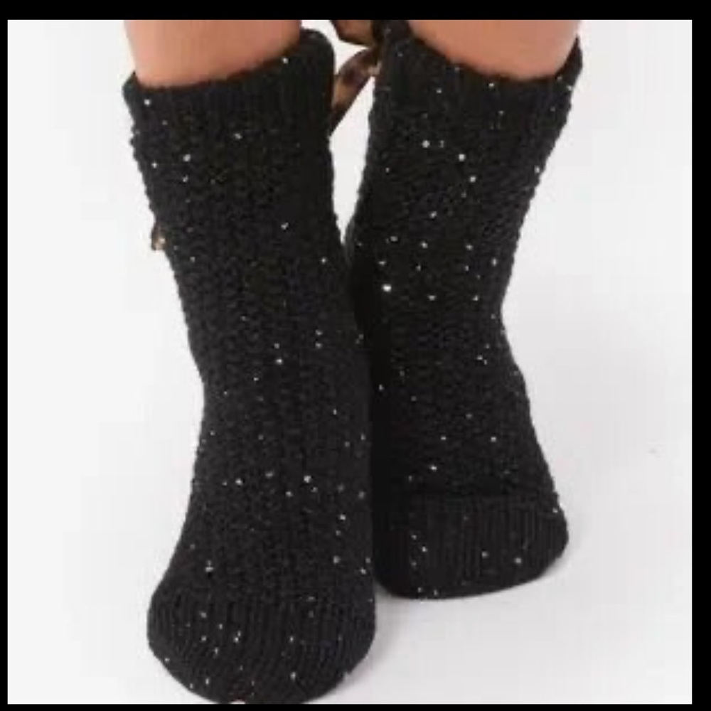 MUK LUKS Cabin Socks - Picture 3 of 10